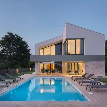 Eden Holiday home *